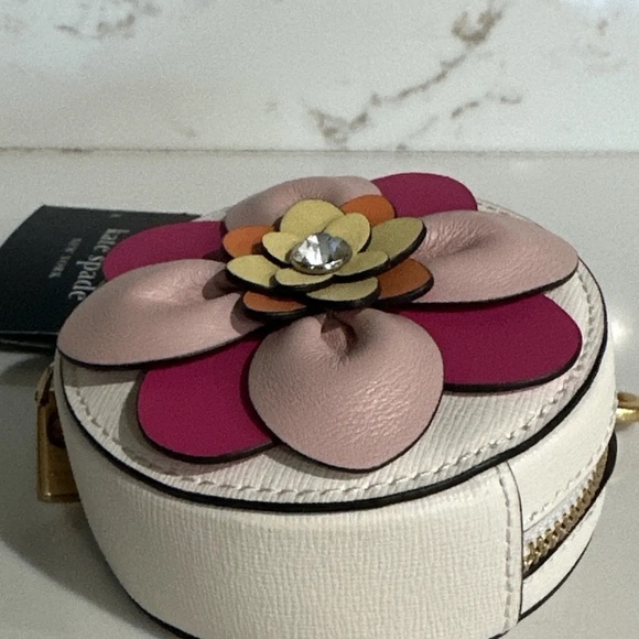 Kate Spade In Bloom Flower Coin Purse - Picture 4 of 5